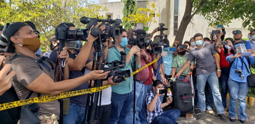 periodistas de Nicaragua